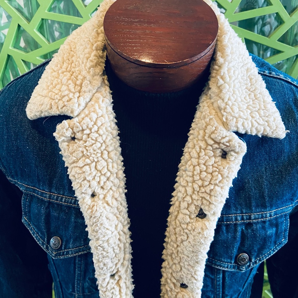 Levi’s Vintage Denim Sherpa Trucker Jacket 71500-04 - Small - Picture 4 of 7